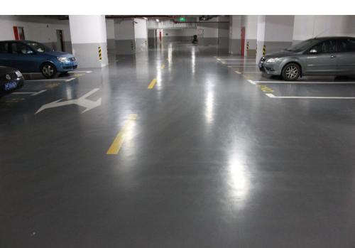 為何金剛砂地坪有著極強的抗壓耐磨功能？