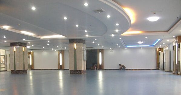  春節(jié)返程，車站環(huán)氧地板漆你有注意到嗎