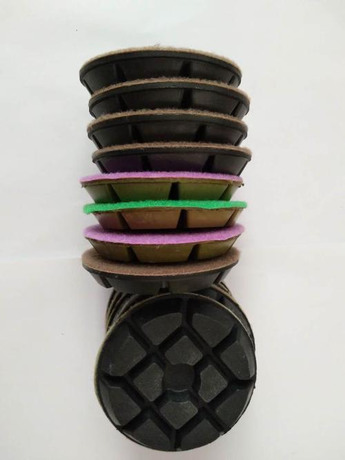 自流平地坪涂料施工時如何避免磨片消耗過快？