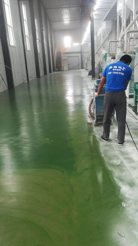 環(huán)氧地坪漆施工過程時(shí)會遇到哪些地坪問題